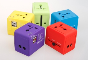 Wonder Travel Adapter-SML01