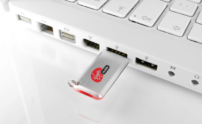 quà tặng usb kim loại mỏng usm16